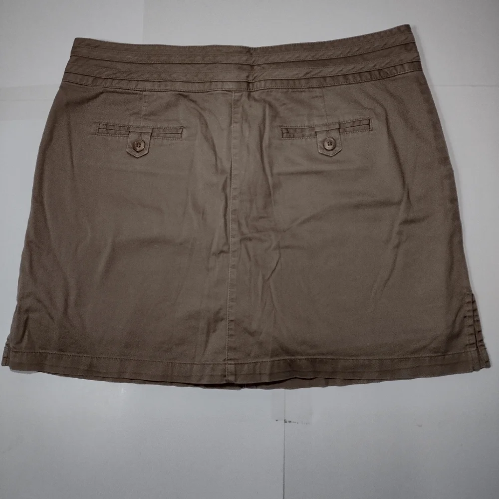 Bamboo Traders Women's Tan Skirt/Short Size (12)